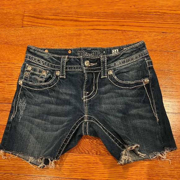 Miss Me Jean shorts - 24 - Picture 1 of 4